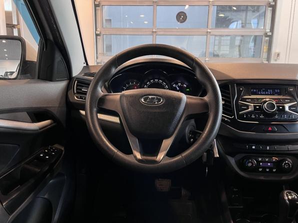Lada (ВАЗ) Vesta I с пробегом 2016 года, цена 789 000 рублей, 141959 км, седан, Автокод Объявления