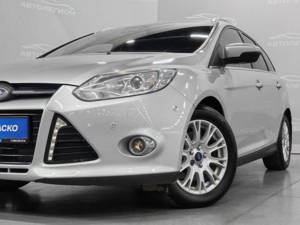 Ford Focus III с пробегом 2013 года, цена 980 000 рублей, 218372 км, универсал, Автокод Объявления