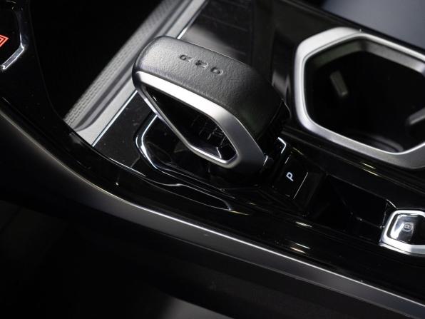 Geely Atlas II с пробегом 2024 года, цена 2 870 000 рублей, 38006 км, внедорожник, Автокод Объявления
