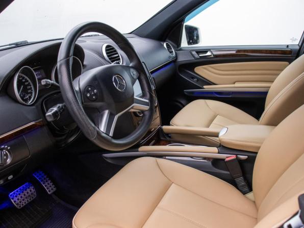 Mercedes-Benz M-Класс II (W164) Рестайлинг с пробегом 2011 года, цена 1 740 000 рублей, 206876 км, внедорожник, Автокод Объявления