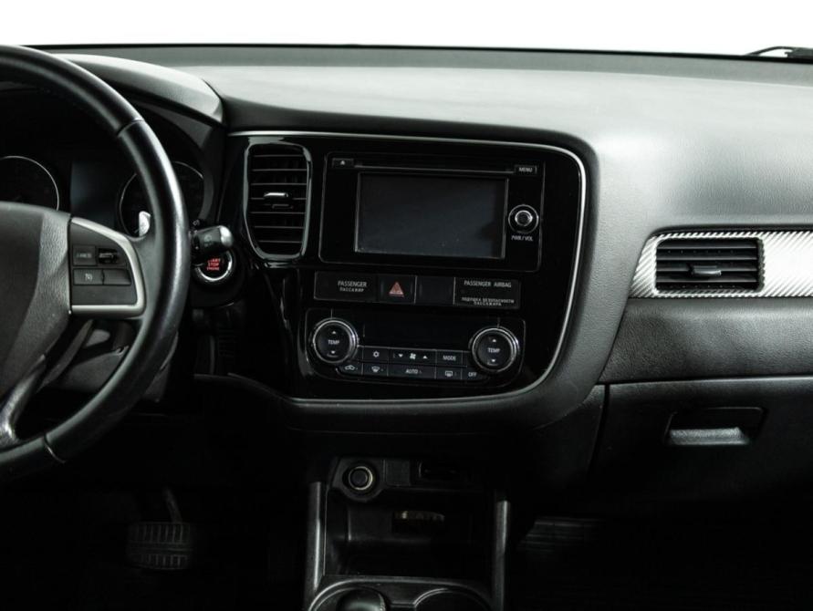 Mitsubishi Outlander III Санкт-Петербург  - изображение 15