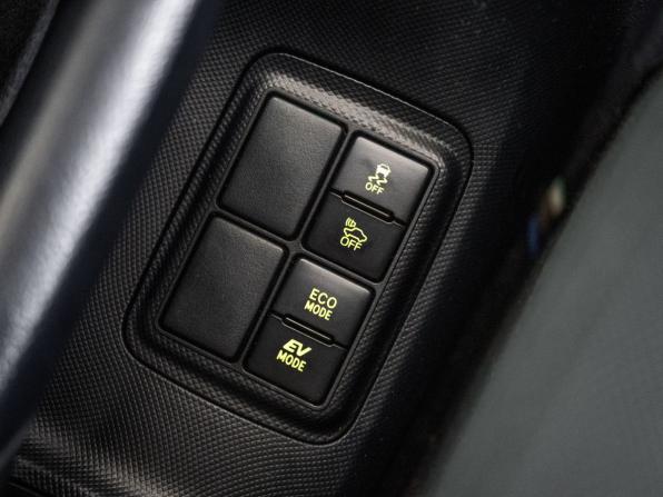 Toyota Aqua I Рестайлинг 2 с пробегом 2019 года, цена 1 229 500 рублей, 92503 км, хэтчбек, Автокод Объявления
