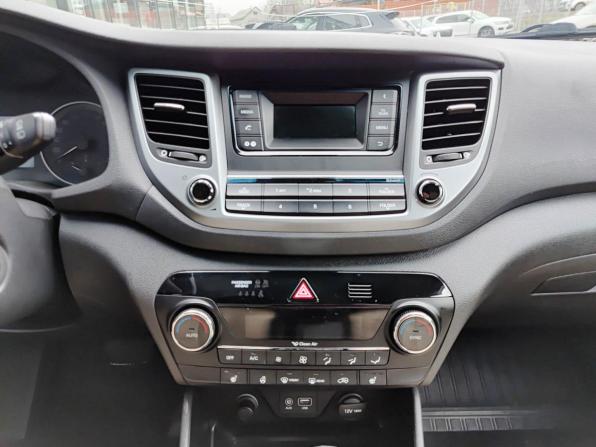 Hyundai Tucson III с пробегом 2016 года, цена 1 550 000 рублей, 97001 км, внедорожник, Автокод Объявления