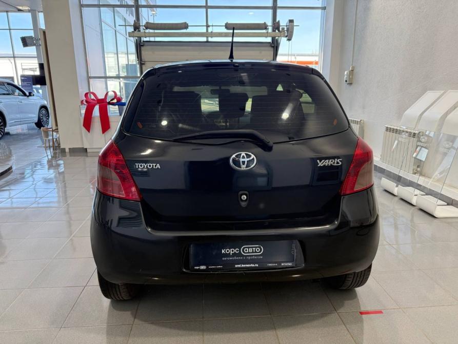 Toyota Yaris II Орел  - изображение 5