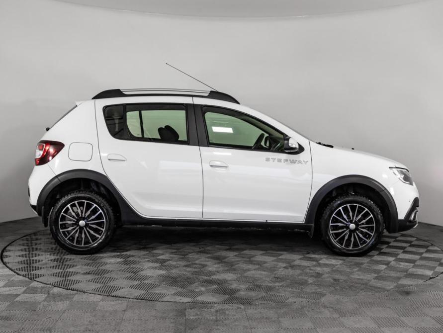Renault Sandero II Рестайлинг Санкт-Петербург  - изображение 4