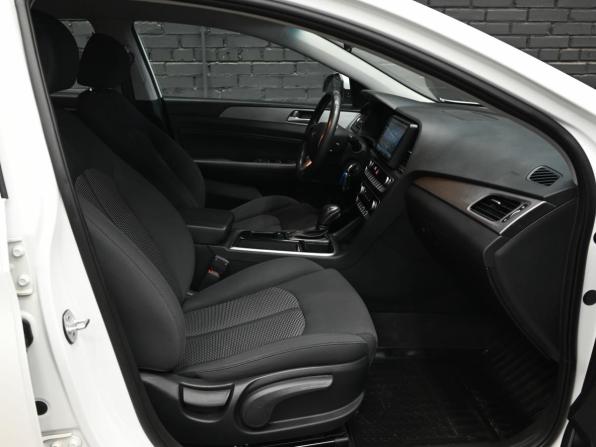 Hyundai Sonata VII (LF) Рестайлинг с пробегом 2019 года, цена 2 290 000 рублей, 60734 км, седан, Автокод Объявления