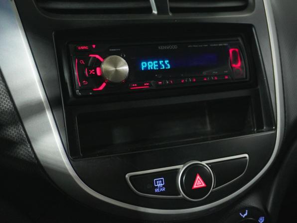 Hyundai Solaris I с пробегом 2013 года, цена 624 000 рублей, 216146 км, хэтчбек, Автокод Объявления