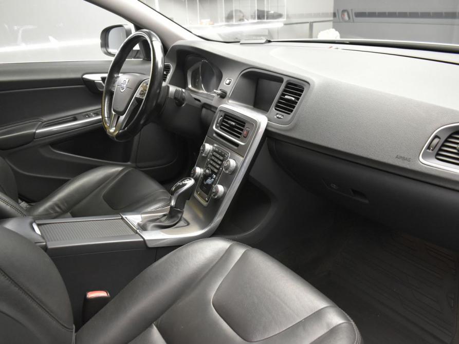 Volvo S60 II Рестайлинг Москва  - изображение 8