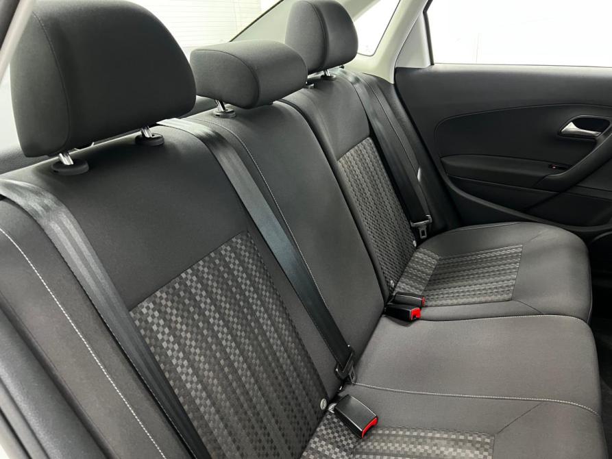 Volkswagen Polo V Рестайлинг Казань  - изображение 18
