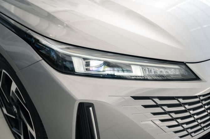 Changan Lamore с пробегом 2024 года, цена 2 019 000 рублей, 22066 км, седан, Автокод Объявления