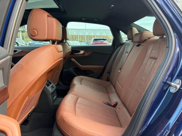 Audi A4 V (B9) Рестайлинг с пробегом 2021 года, цена 3 200 000 рублей, 48826 км, седан, Автокод Объявления