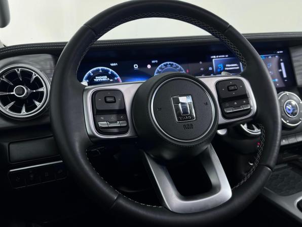 Tank 300 I с пробегом 2024 года, цена 2 980 000 рублей, 91134 км, внедорожник, Автокод Объявления