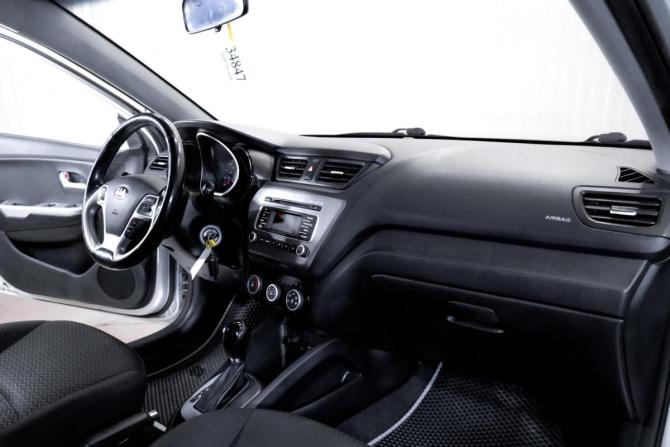 Kia Rio III Рестайлинг с пробегом 2015 года, цена 1 140 000 рублей, 138594 км, седан, Автокод Объявления