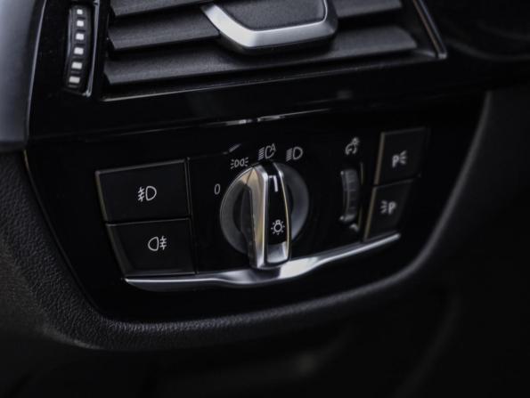 BMW 5 серии VII (G30/G31/G38) с пробегом 2017 года, цена 2 375 000 рублей, 266703 км, седан, Автокод Объявления