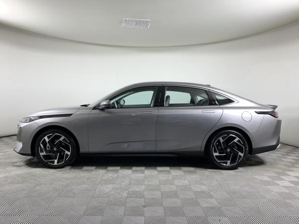 Changan Lamore с пробегом 2024 года, цена 2 427 000 рублей, 1059 км, седан, Автокод Объявления