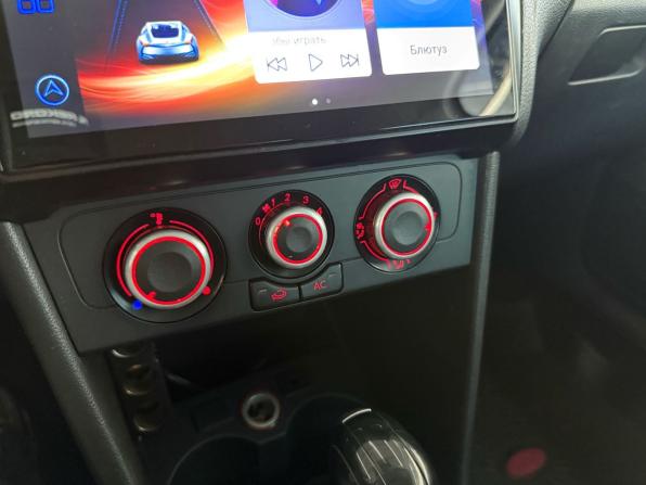 Volkswagen Polo V с пробегом 2012 года, цена 549 000 рублей, 338000 км, седан, Автокод Объявления