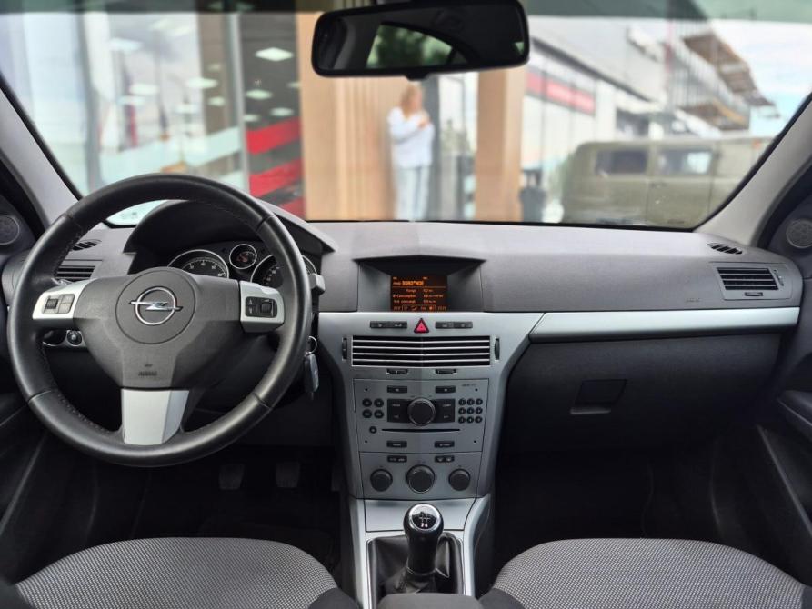 Opel Astra H Рестайлинг Архангельск  - изображение 14