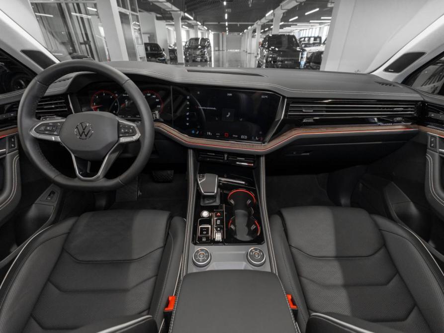 Volkswagen Touareg III Рестайлинг Москва  - изображение 8