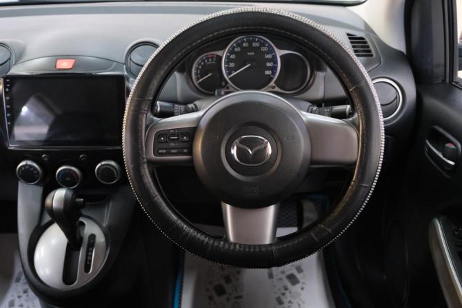 Mazda Demio III (DE) с пробегом 2011 года, цена 699 000 рублей, 142000 км, хэтчбек, Автокод Объявления