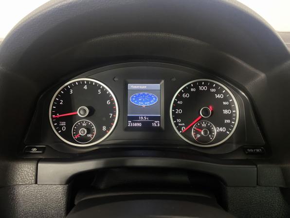 Volkswagen Tiguan I Рестайлинг с пробегом 2011 года, цена 1 295 000 рублей, 233899 км, внедорожник, Автокод Объявления
