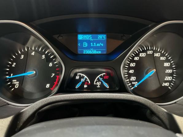 Ford Focus III с пробегом 2012 года, цена 570 000 рублей, 230657 км, хэтчбек, Автокод Объявления