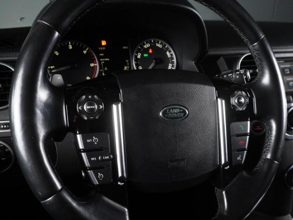 Land Rover Discovery IV Рестайлинг с пробегом 2015 года, цена 2 140 000 рублей, 191341 км, внедорожник, Автокод Объявления
