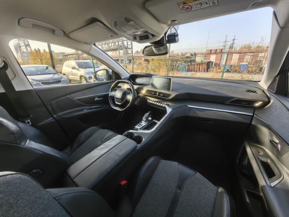 Peugeot 3008 II с пробегом 2018 года, цена 1 799 000 рублей, 169142 км, внедорожник, Автокод Объявления