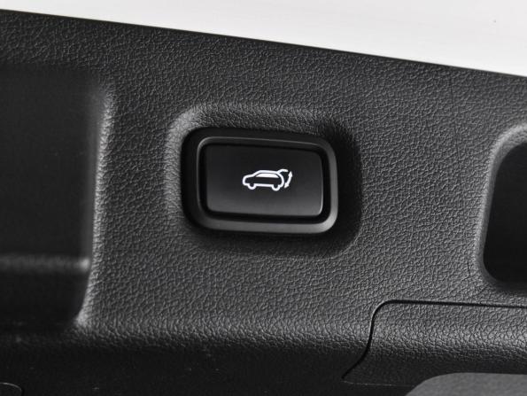 Hyundai Santa Fe IV Рестайлинг с пробегом 2020 года, цена 3 599 000 рублей, 56016 км, внедорожник, Автокод Объявления