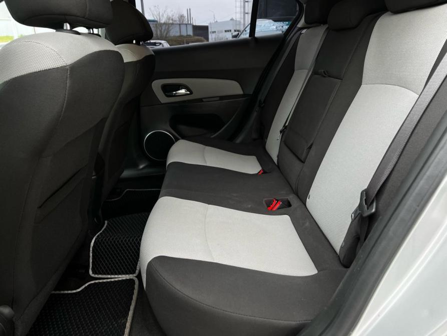 Chevrolet Cruze I Рестайлинг Волгоград  - изображение 17