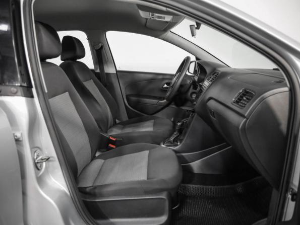 Volkswagen Polo V с пробегом 2015 года, цена 699 000 рублей, 199071 км, седан, Автокод Объявления