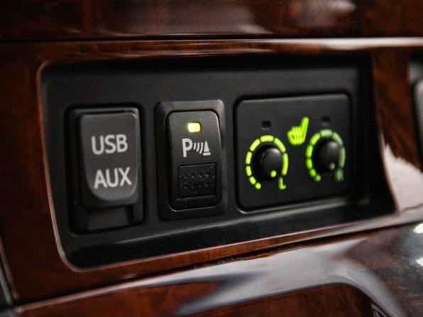 Toyota Highlander II (XU40) Рестайлинг с пробегом 2012 года, цена 2 180 000 рублей, 232420 км, внедорожник, Автокод Объявления
