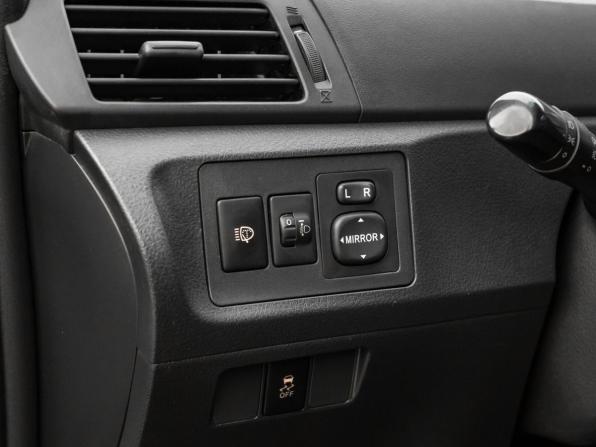 Toyota Verso I с пробегом 2009 года, цена 720 000 рублей, 275262 км, компактвэн, Автокод Объявления