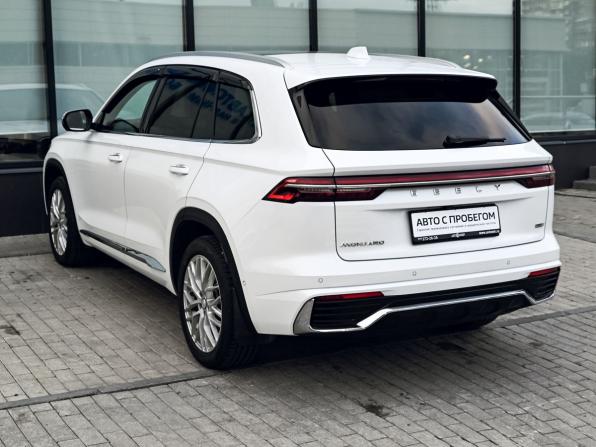 Geely Monjaro I с пробегом 2024 года, цена 3 349 000 рублей, 65830 км, внедорожник, Автокод Объявления