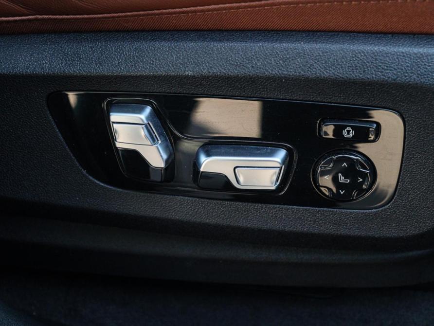 BMW X7 I (G07) Москва  - изображение 9