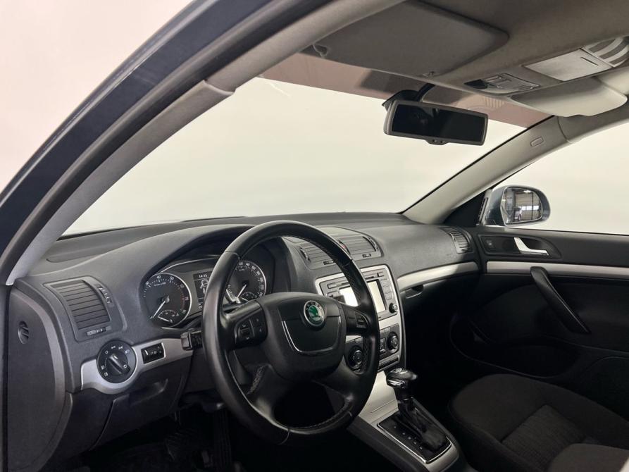Skoda Octavia II (A5) Рестайлинг Архангельск  - изображение 12