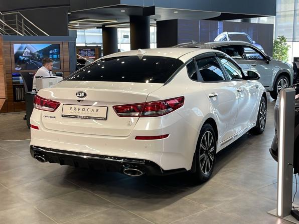 Kia Optima IV Рестайлинг с пробегом 2019 года, цена 1 810 000 рублей, 123000 км, седан, Автокод Объявления
