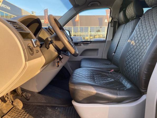 Volkswagen Transporter T5 Рестайлинг с пробегом 2012 года, цена 1 179 000 рублей, 416342 км, минивэн, Автокод Объявления