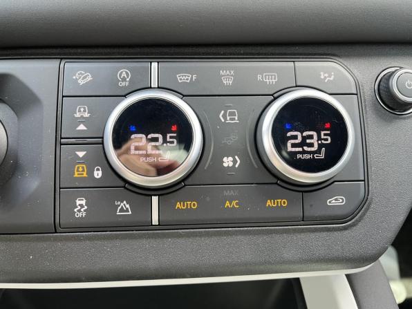 Land Rover Defender II с пробегом 2024 года, цена 11 900 000 рублей, 3367 км, внедорожник, Автокод Объявления