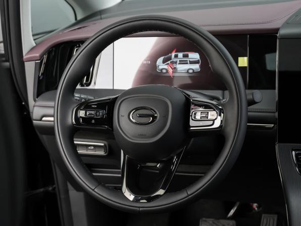 GAC M8 с пробегом 2026 года, цена 4 898 000 рублей, 6455 км, минивэн, Автокод Объявления