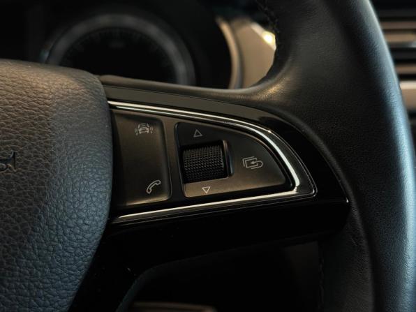 Skoda Octavia III (A7) Рестайлинг с пробегом 2018 года, цена 1 770 000 рублей, 110761 км, лифтбек, Автокод Объявления