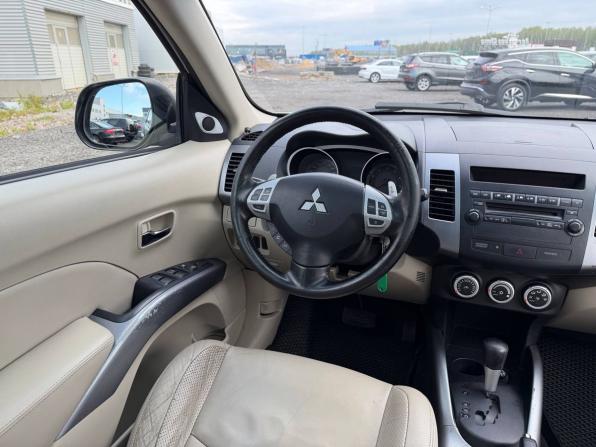 Mitsubishi Outlander II с пробегом 2007 года, цена 825 000 рублей, 387999 км, внедорожник, Автокод Объявления