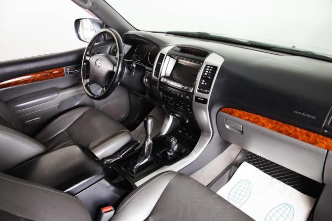 Toyota Land Cruiser Prado 120 Series с пробегом 2006 года, цена 1 999 000 рублей, 317000 км, внедорожник, Автокод Объявления