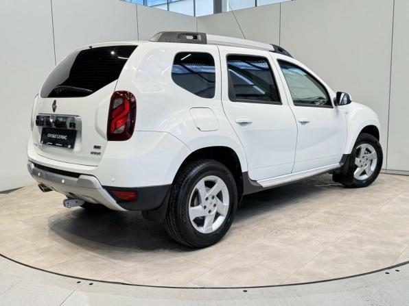 Renault Duster I Рестайлинг с пробегом 2015 года, цена 1 499 000 рублей, 71378 км, внедорожник, Автокод Объявления