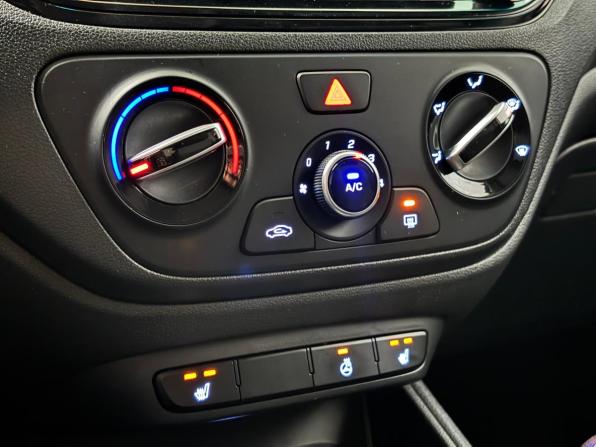 Hyundai Solaris II Рестайлинг с пробегом 2021 года, цена 1 420 000 рублей, 91000 км, седан, Автокод Объявления