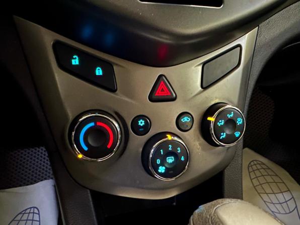 Chevrolet Aveo II с пробегом 2012 года, цена 610 000 рублей, 158428 км, хэтчбек, Автокод Объявления