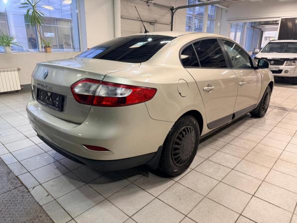 Renault Fluence I с пробегом 2011 года, цена 529 000 рублей, 285347 км, седан, Автокод Объявления