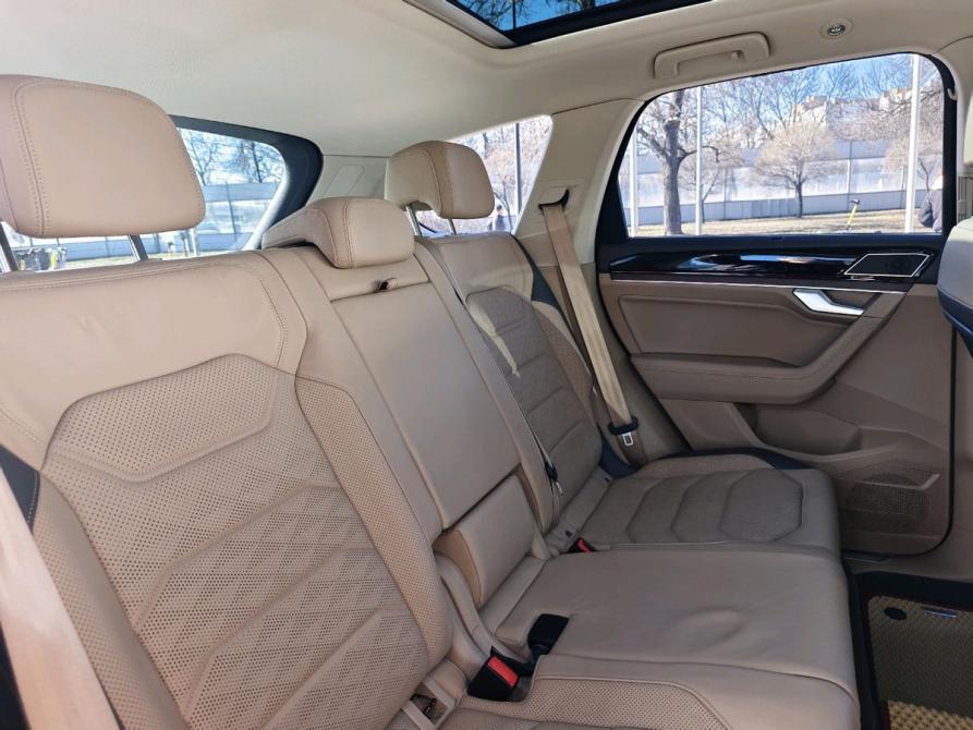 Volkswagen Touareg III Санкт-Петербург  - изображение 13