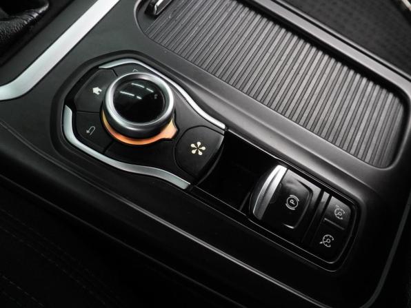 Renault Talisman I с пробегом 2018 года, цена 1 359 000 рублей, 131137 км, универсал, Автокод Объявления