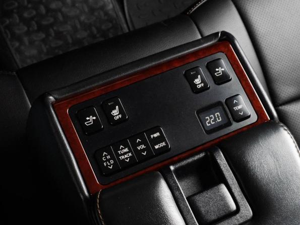 Toyota Camry VII (XV50) с пробегом 2012 года, цена 1 799 000 рублей, 221679 км, седан, Автокод Объявления