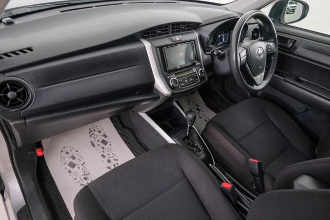 Toyota Corolla XI (E160 E170 E180) Рестайлинг 1 с пробегом 2016 года, цена 1 349 000 рублей, 150000 км, универсал, Автокод Объявления